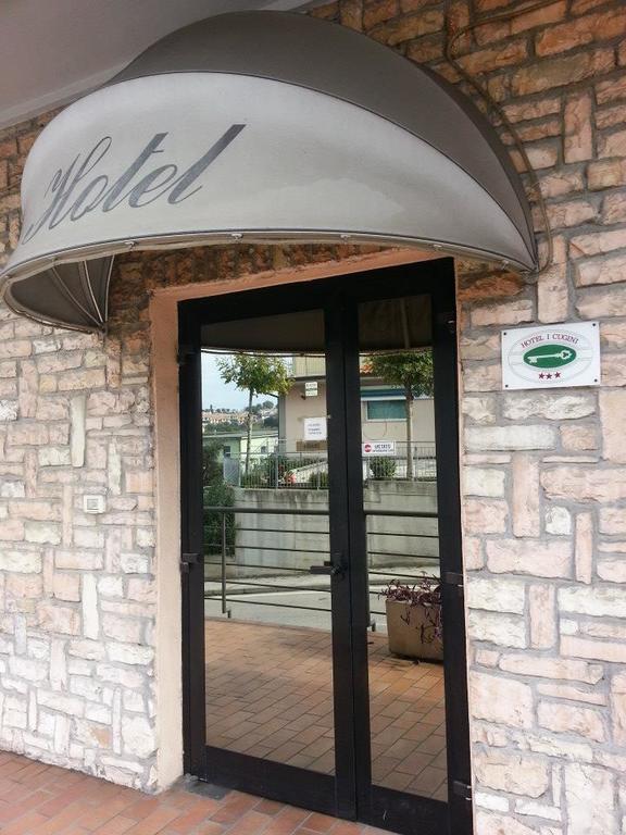 Hotel I Cugini Castelfidardo Kültér fotó